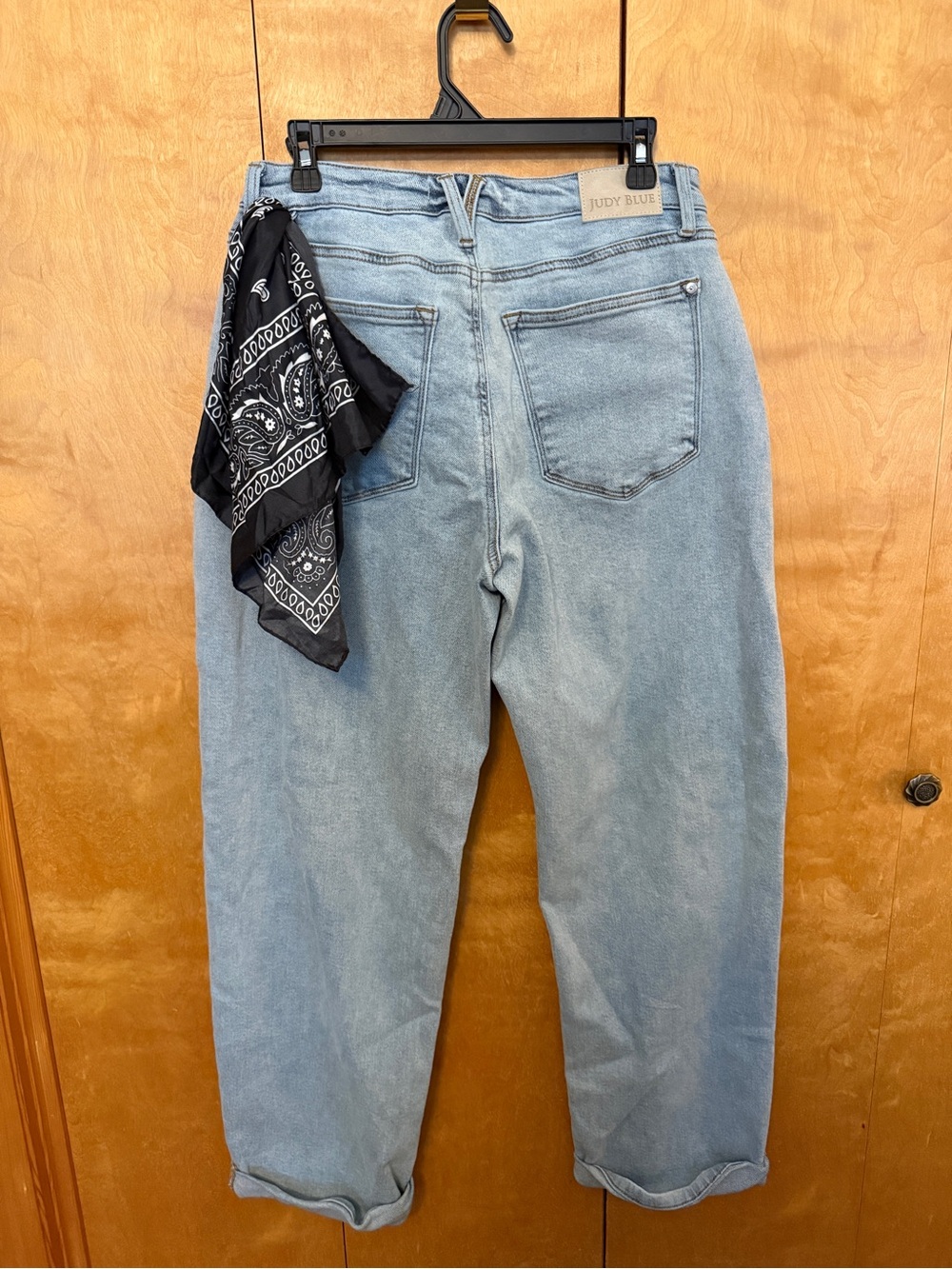 Paisley Park Marlow Arc Leg with Bandana Loop Jeans size 9/29